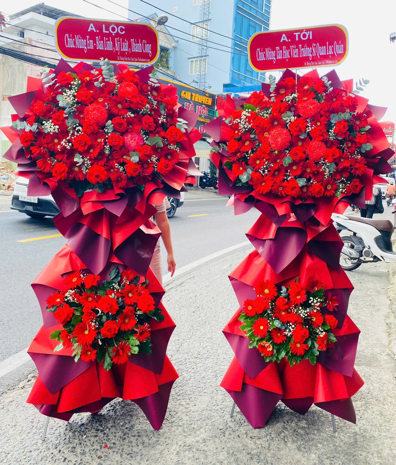 Giao hoa tận nơi tại khu chung cư Thành phố Thủ Đức